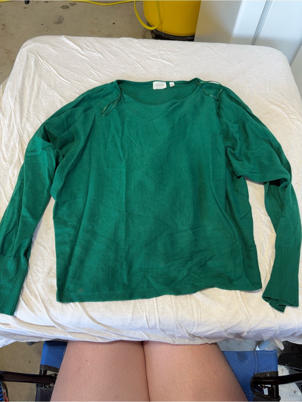 Cyrus Emerald Green Lightweight Crewneck Sweater
